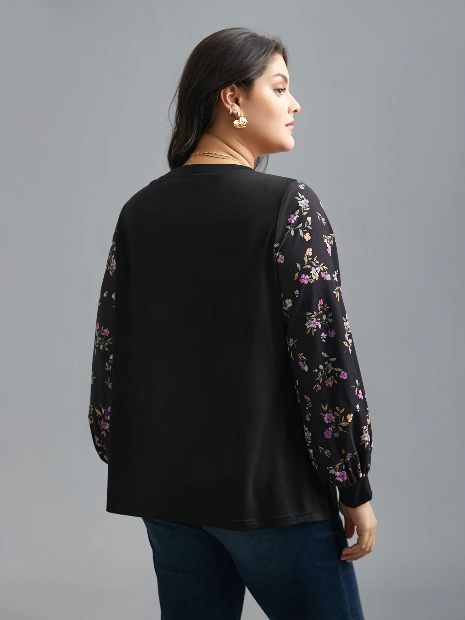 Floral Spliced Sleeve Stretchy T-Shirt sold by Bloomchic product image thumbnail 3