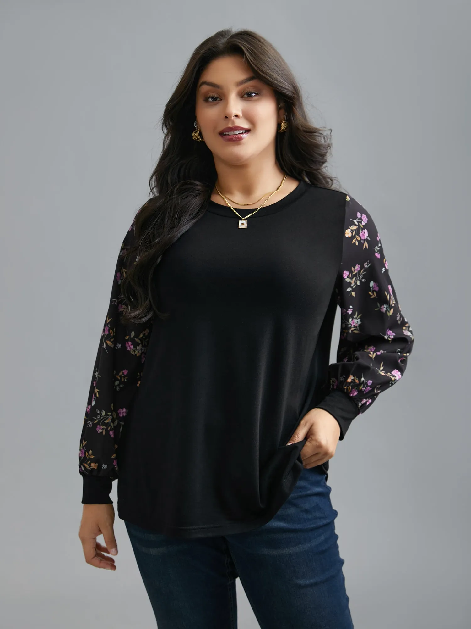 Floral Spliced Sleeve Stretchy T-Shirt sold by Bloomchic