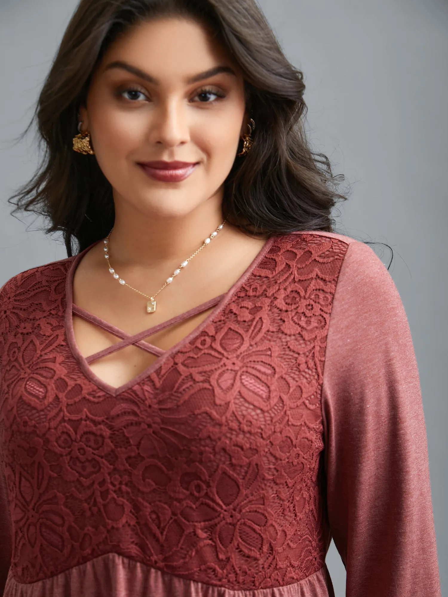 Crochet Lace Crisscross Gathered Top sold by Bloomchic product image thumbnail 3