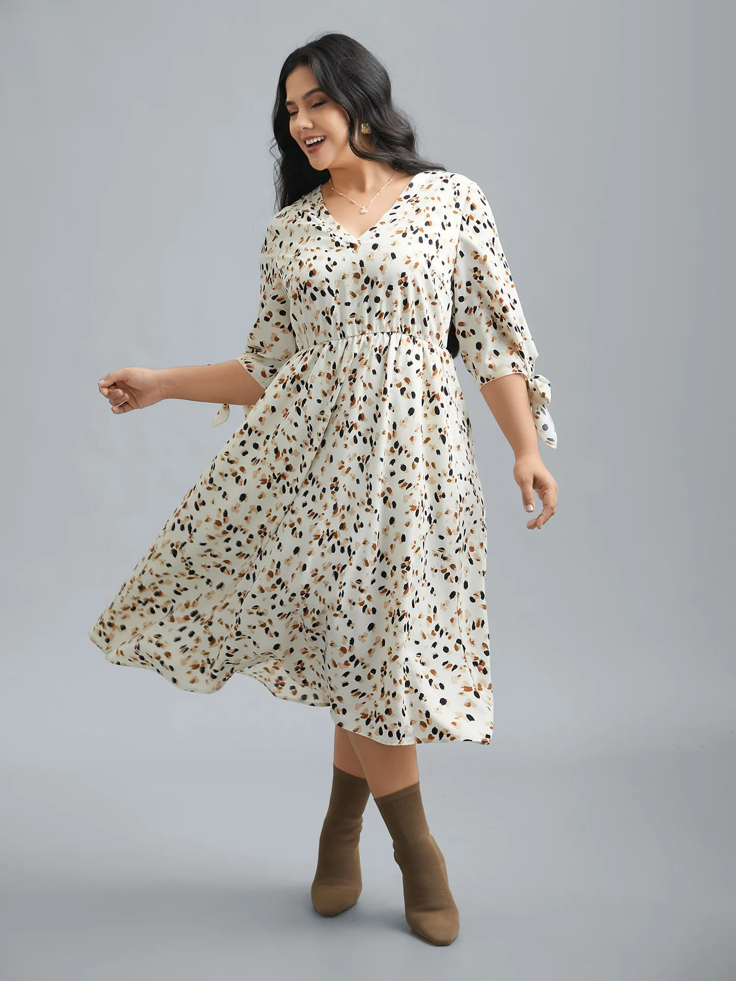 Printed Stretchy Waist-Cinched Midi Dress sold by Bloomchic