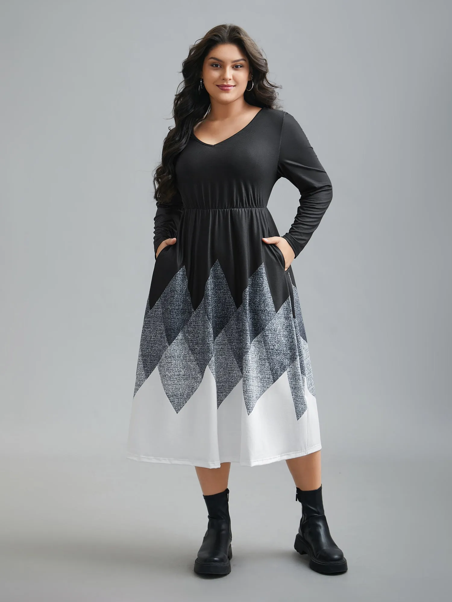 V Neck Ombre Print Spliced Midi Dress sold by Bloomchic product image thumbnail 5