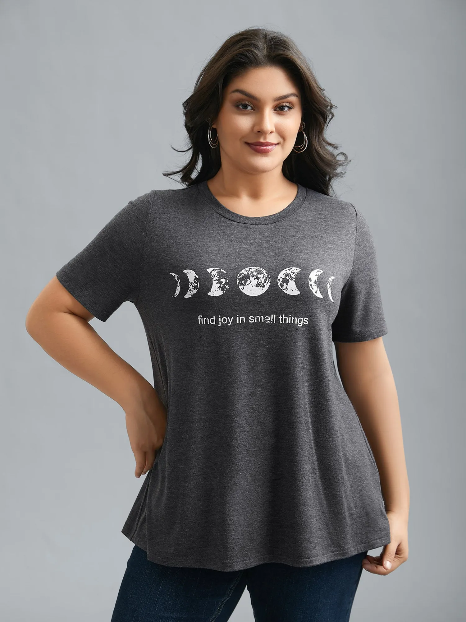 Round Neck Lunar Pattern Slim-Fit T-Shirt sold by Bloomchic product image thumbnail 3