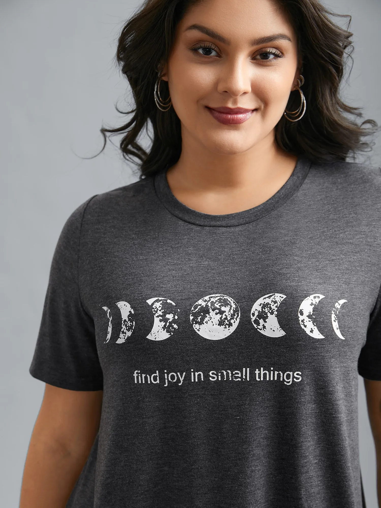 Round Neck Lunar Pattern Slim-Fit T-Shirt sold by Bloomchic