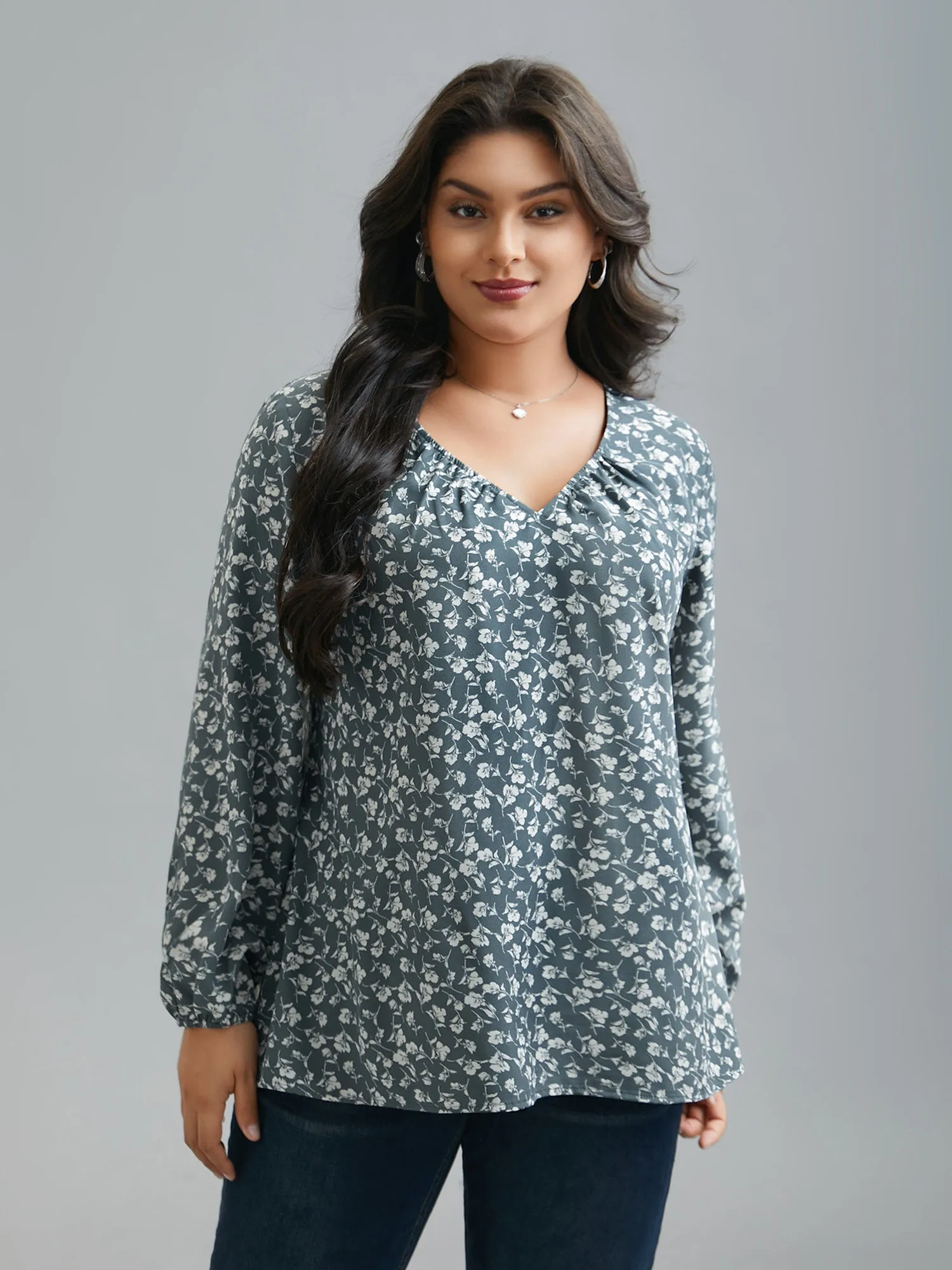 V-Neck Floral Pleated Blouse sold by Bloomchic product image thumbnail 3