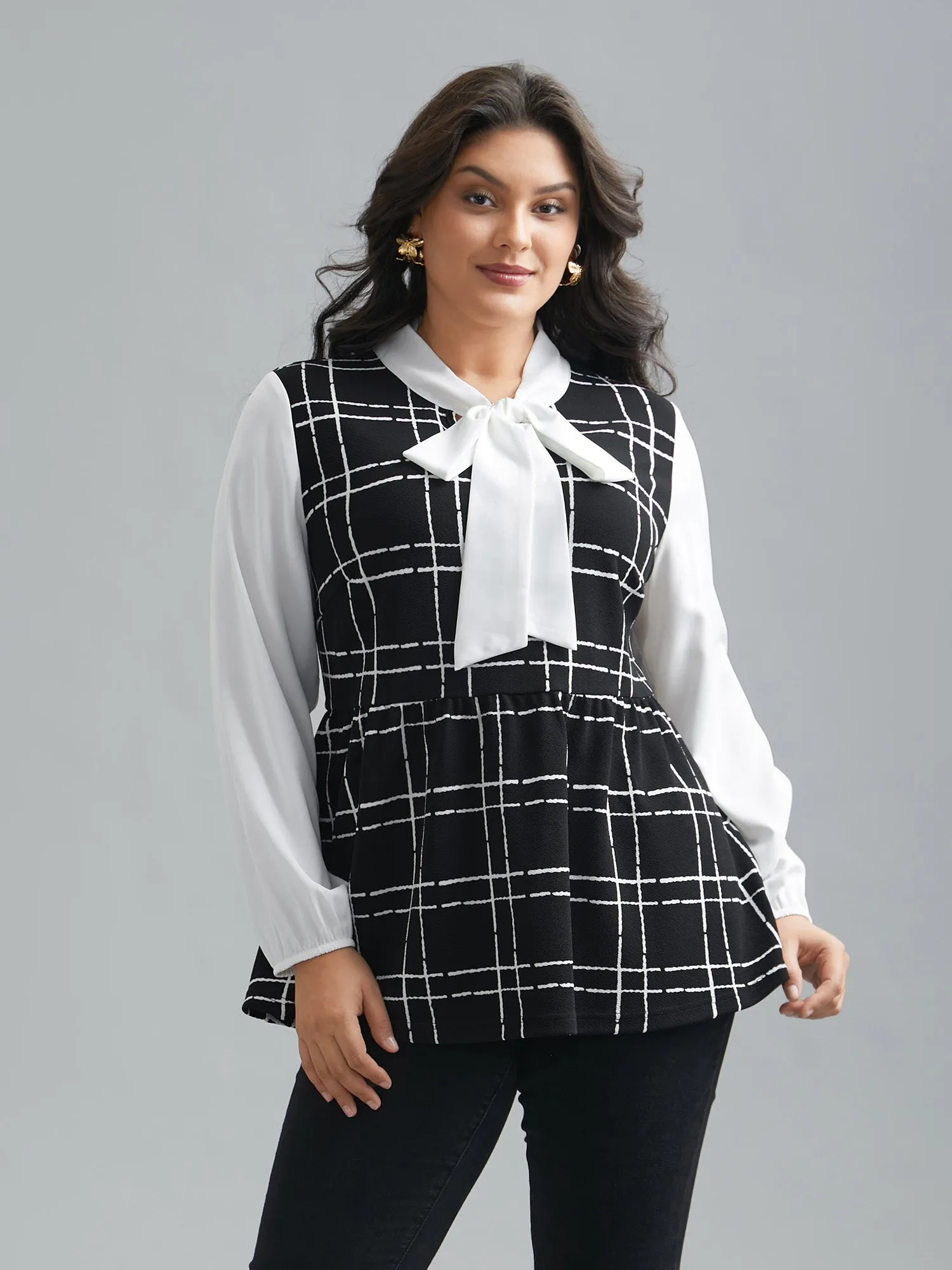 Plaid Print Contrast Bow-Tie Shirt sold by Bloomchic product image thumbnail 4