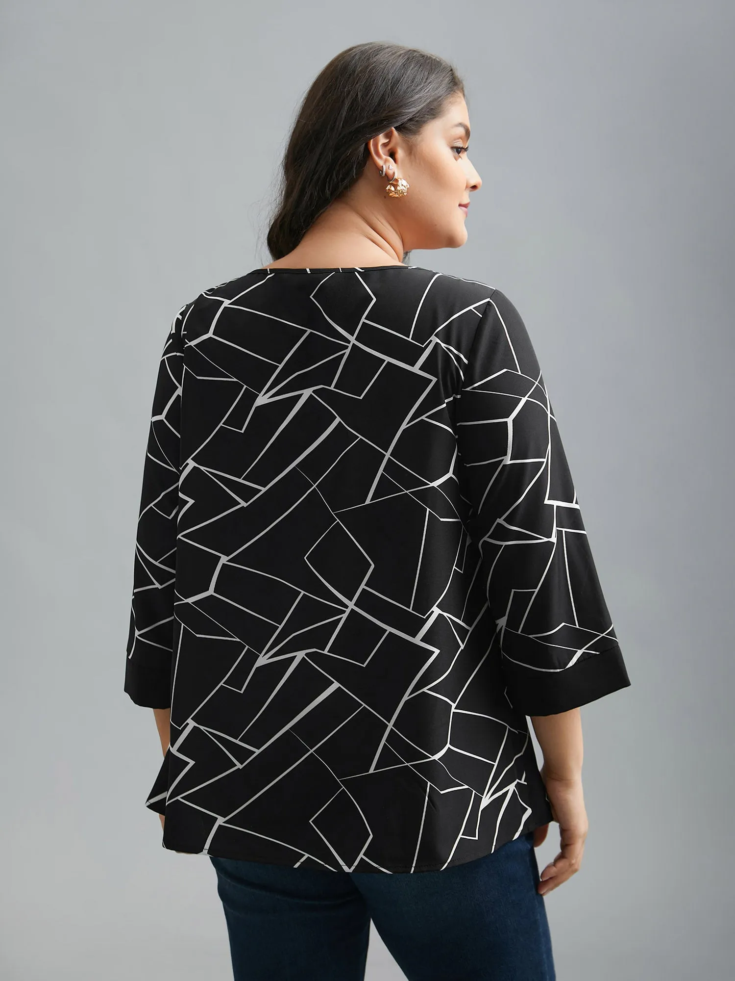 Geometric Print Metal Detail Spliced Blouse sold by Bloomchic product image thumbnail 5