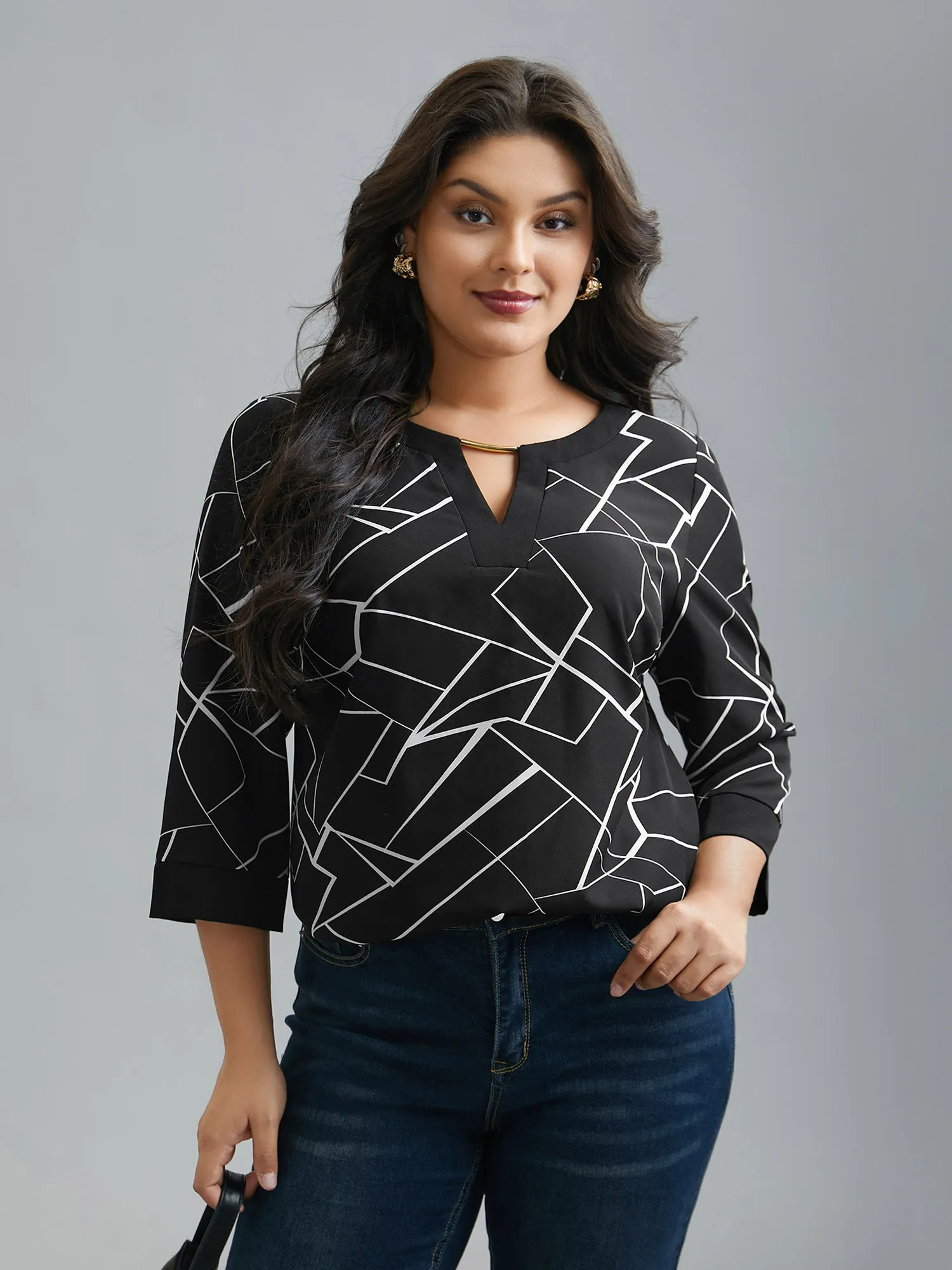 Geometric Print Metal Detail Spliced Blouse sold by Bloomchic product image thumbnail 4