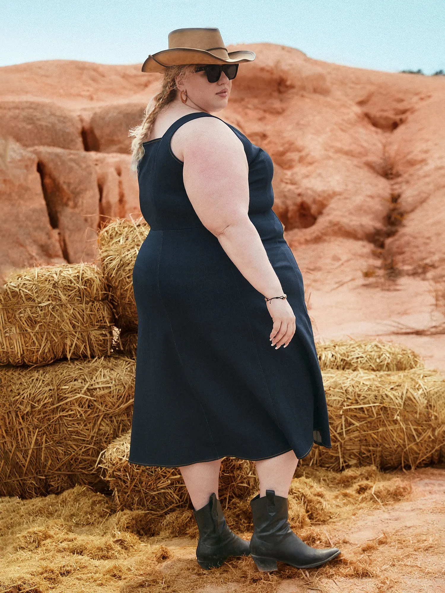 Stretch Denim Panelled Bodice Midi Dress sold by Bloomchic product image thumbnail 3