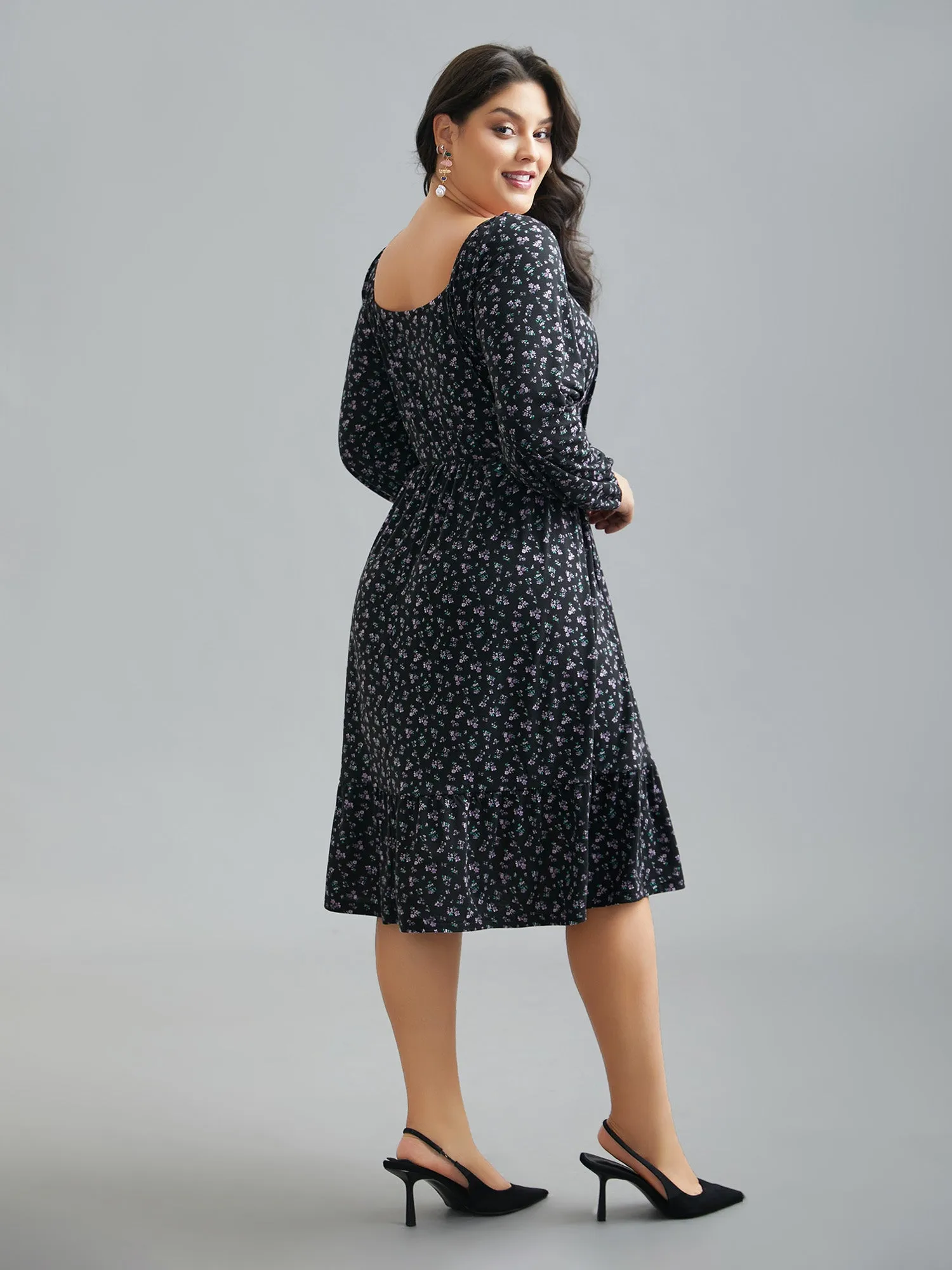 Square Neck Ditsy Floral Elastic Waist Dress sold by Bloomchic product image thumbnail 4