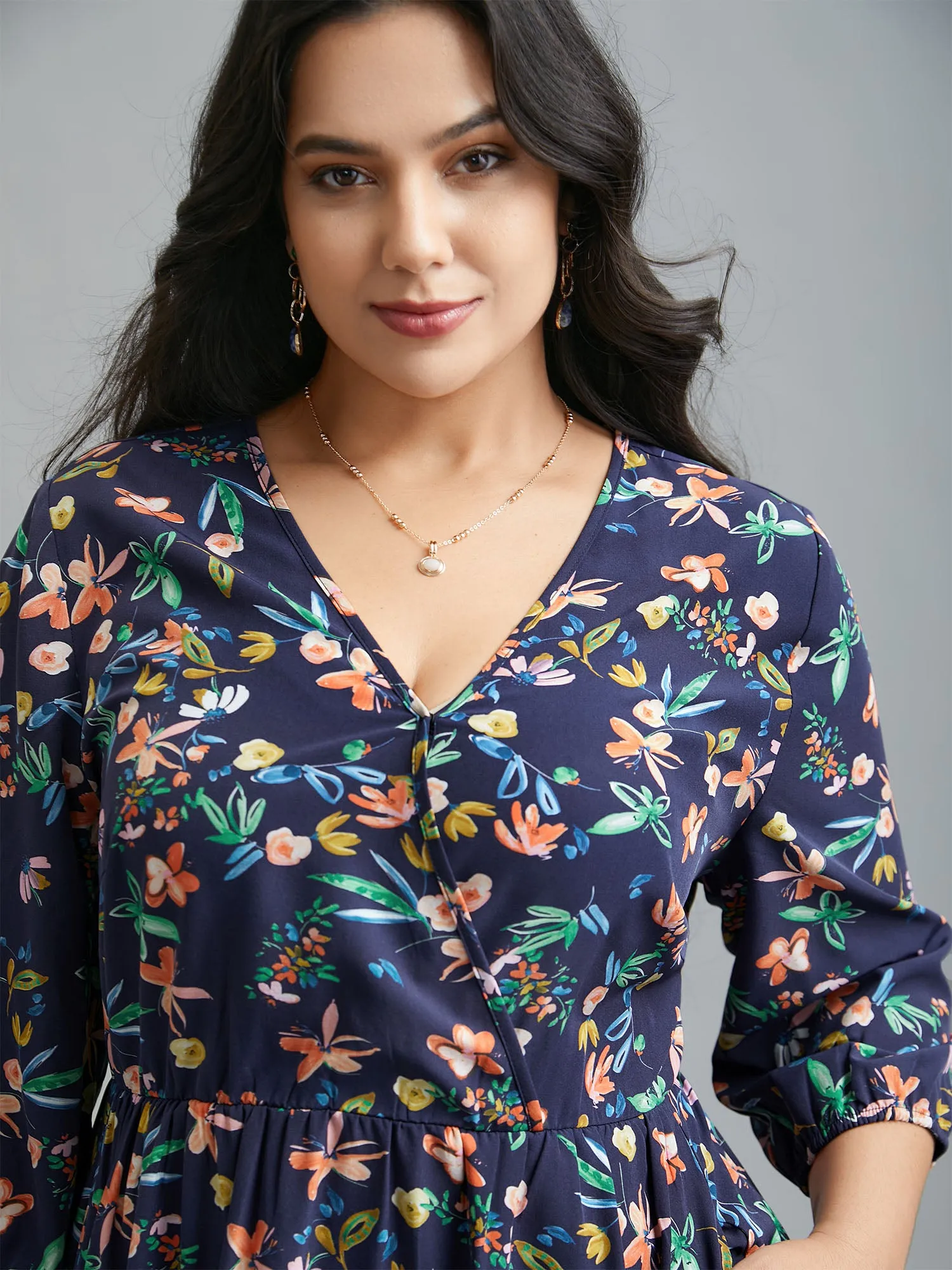 Surplice Neck Floral Print Pocket Dress sold by Bloomchic product image thumbnail 3