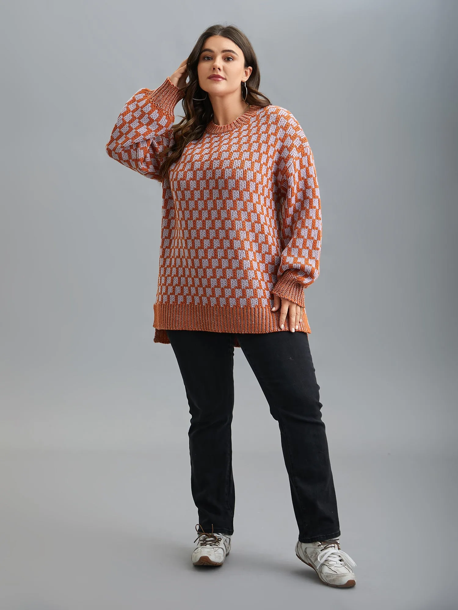 Textured Color Contrast Side-Slit Pullover sold by Bloomchic product image thumbnail 3