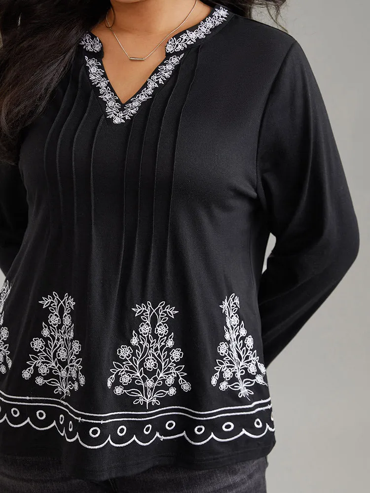 Floral Embroidered Notched Pleated T-shirt sold by Bloomchic product image thumbnail 4