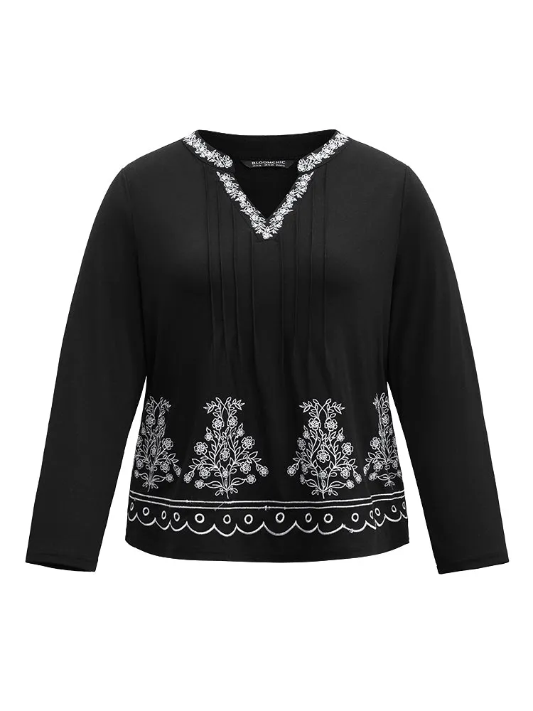 Floral Embroidered Notched Pleated T-shirt sold by Bloomchic product image thumbnail 5