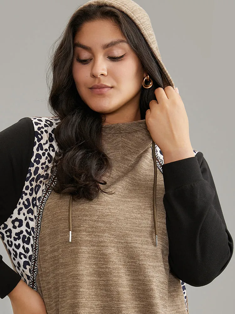 Leopard Patchwork Contrast Hooded Sweatshirt sold by Bloomchic product image thumbnail 4