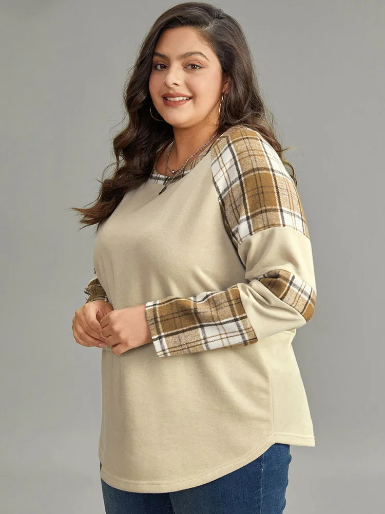 Plaid Patchwork Raglan Sleeve Sweatshirt sold by Bloomchic product image thumbnail 2