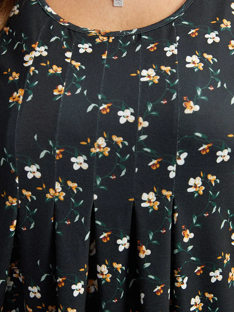 Ditsy Floral Crew Neck Plicated Detail T-shirt sold by Bloomchic product image thumbnail 5