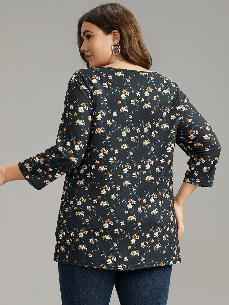 Ditsy Floral Crew Neck Plicated Detail T-shirt sold by Bloomchic product image thumbnail 2