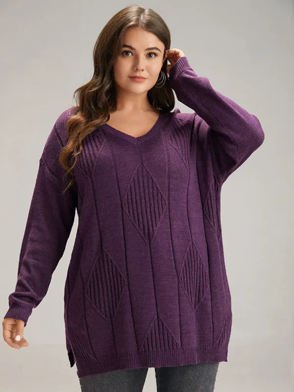 Geometric V Neck Split Hem Pullover sold by Bloomchic
