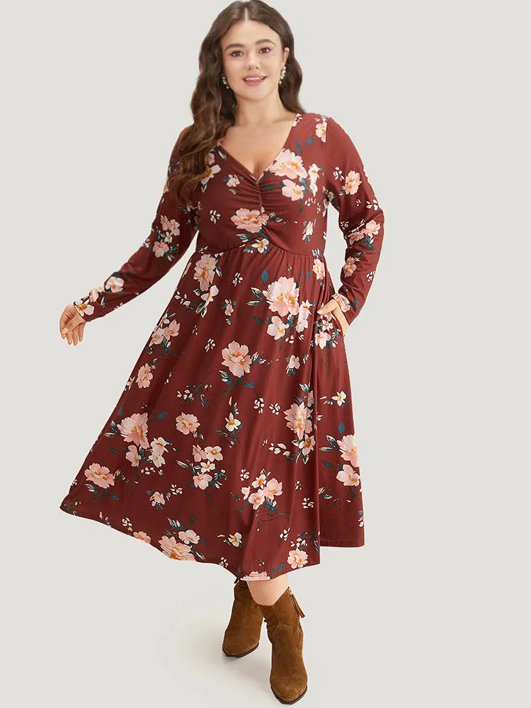 Floral Pocket Ruched Elastic Waist Dress sold by Bloomchic