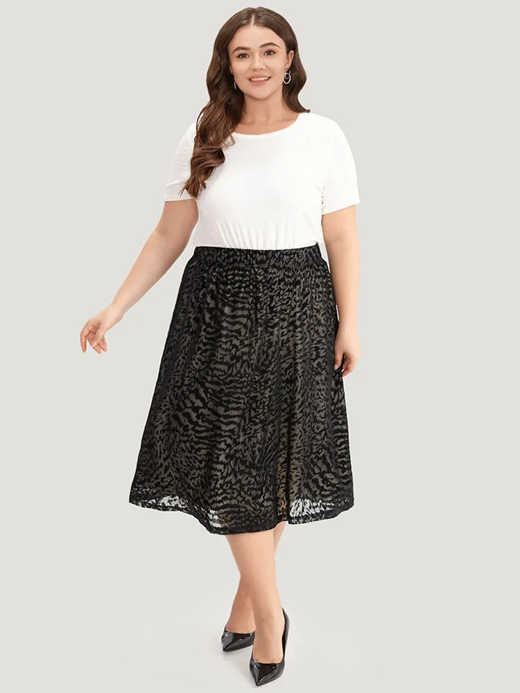 Flocking Water Ripple Elastic Waist Midi Skirt sold by Bloomchic product image thumbnail 3