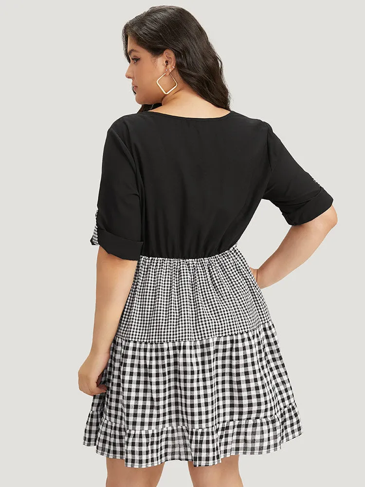 Gingham Patchwork Pocket Tab Sleeve Dress sold by Bloomchic product image thumbnail 4