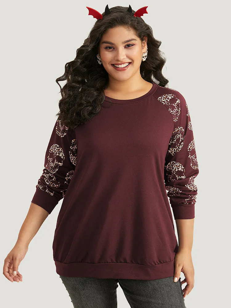 Halloween Skull Print Crew Neck Raglan Sleeve Sweatshirt sold by Bloomchic product image thumbnail 2