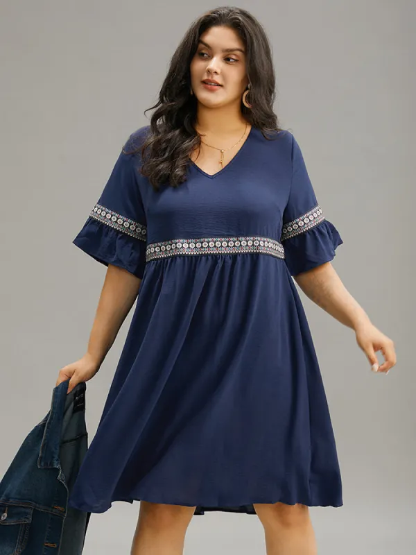 Bandana Print Pocket Bell Sleeve Patchwork Dress sold by Bloomchic