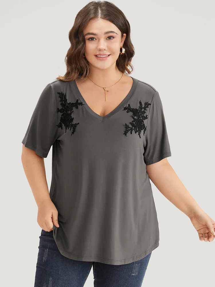 Supersoft Essentials Floral V Neck Short Sleeve T-shirt sold by Bloomchic product image thumbnail 3