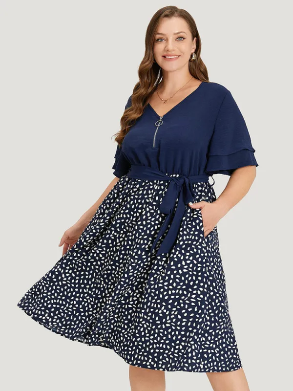 Water Drop Print Patchwork Ruffle Zipper Belted Dress sold by Bloomchic
