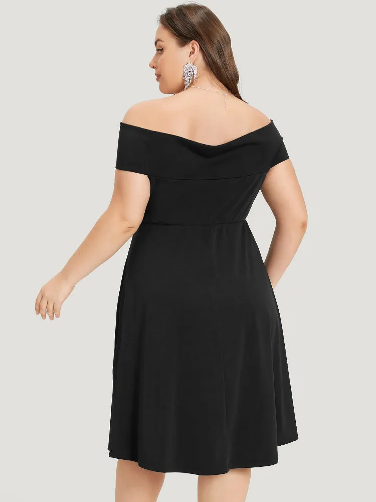 Solid Pocket Floral Detail Ruched Off Shoulder Dress sold by Bloomchic product image thumbnail 3