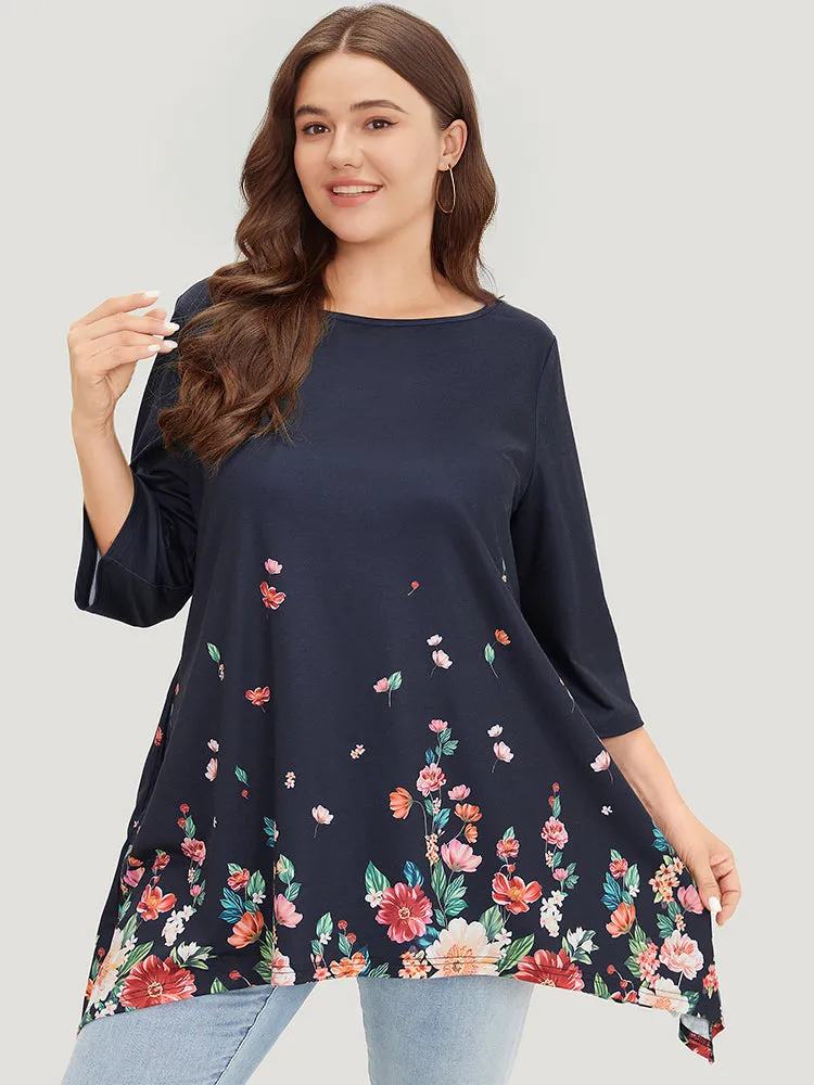 Floral Print Crew Neck Asymmetrical Hem T-shirt sold by Bloomchic product image thumbnail 3