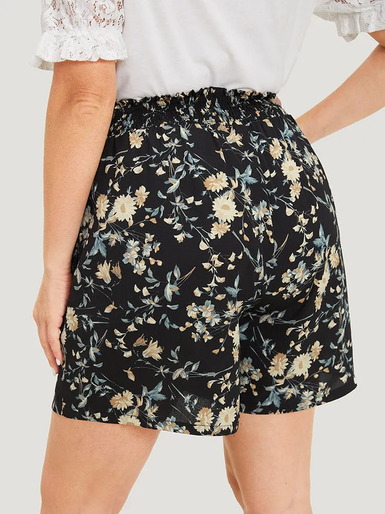 Floral Knot Shirred Pocket Paperbag Waist Shorts sold by Bloomchic product image thumbnail 2