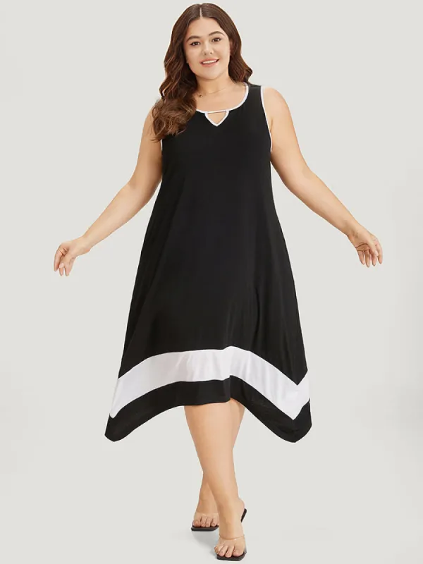 Supersoft Essentials Plain Metal Detail Pocket Keyhole Tank Dress sold by Bloomchic