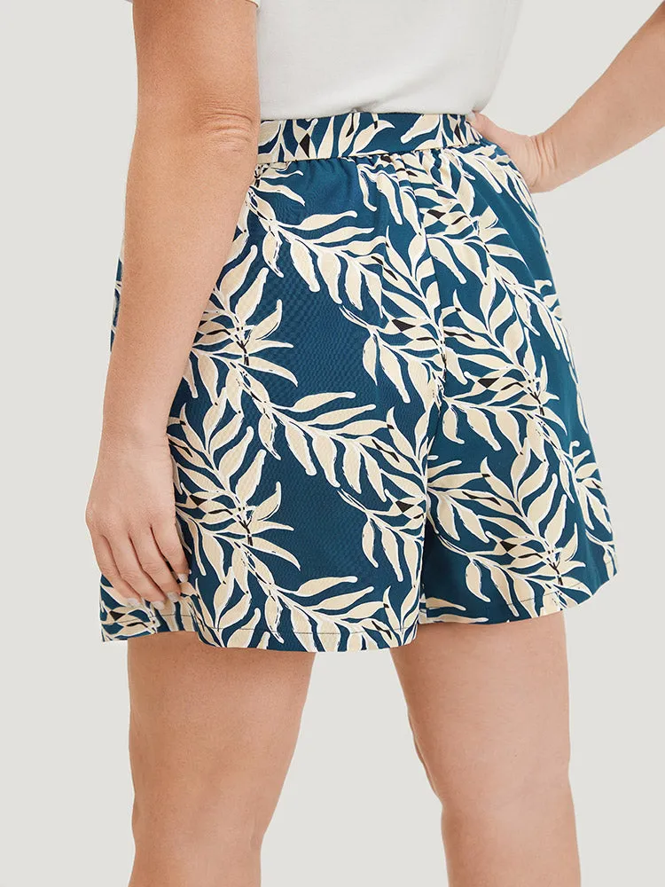 Tropical Plants Print Contrast Pocket Belted Shorts sold by Bloomchic product image thumbnail 2