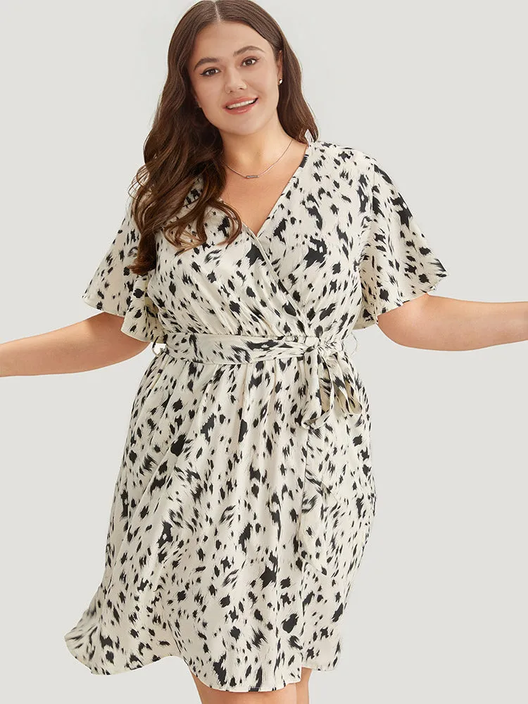 Leopard Print Belted Wrap Pocket Ruffle Sleeve Dress sold by Bloomchic product image thumbnail 5