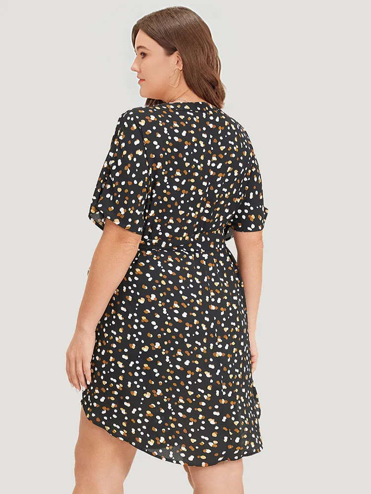 Allover Print Pocket Notched Belted Curved Hem Dress sold by Bloomchic product image thumbnail 3