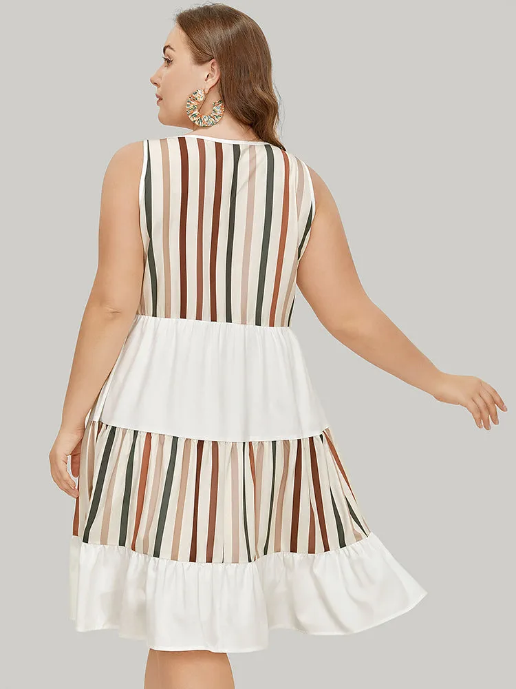 Striped Patchwork Pocket Layered Hem Tank Dress sold by Bloomchic product image thumbnail 5