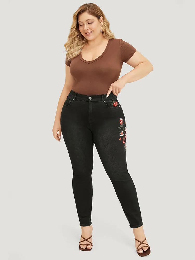 Very Stretchy High Rise Black Wash Floral Embroidered Jeans sold by Bloomchic product image thumbnail 4