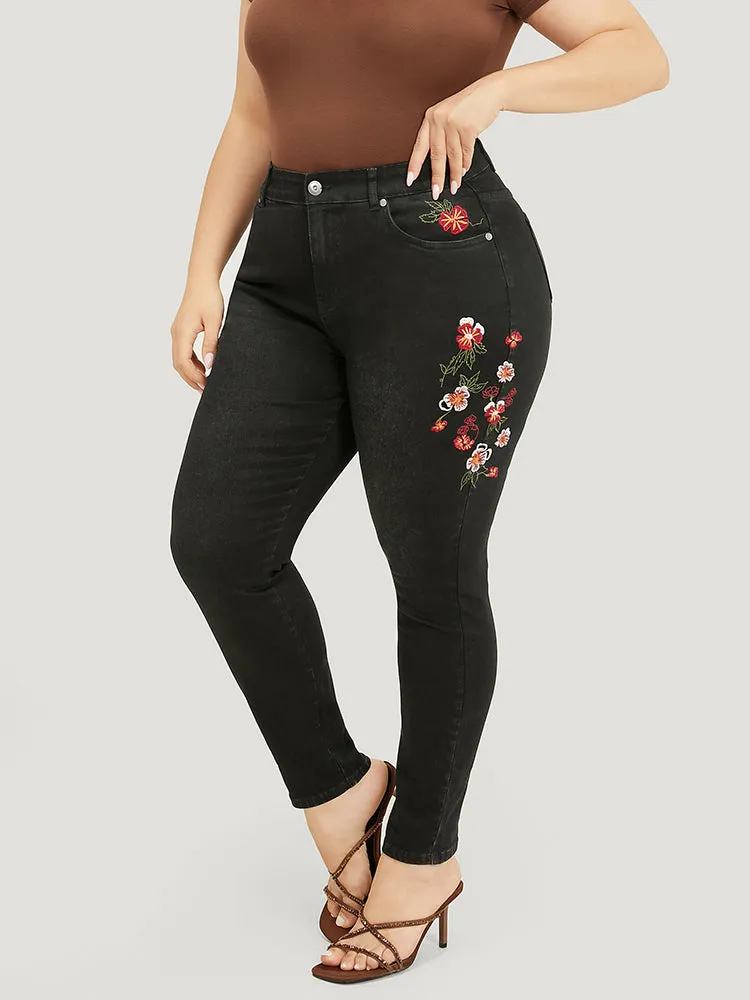 Very Stretchy High Rise Black Wash Floral Embroidered Jeans sold by Bloomchic
