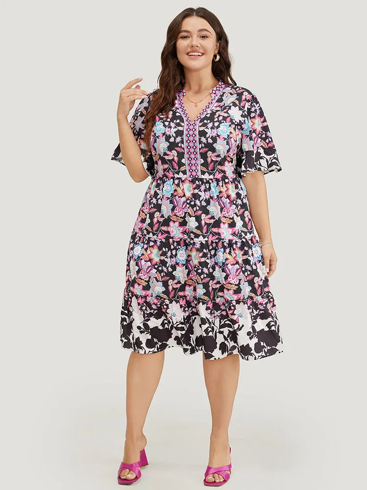 Floral Print Pocket Ruffle Tiered Bell Sleeve Dress sold by Bloomchic product image thumbnail 4