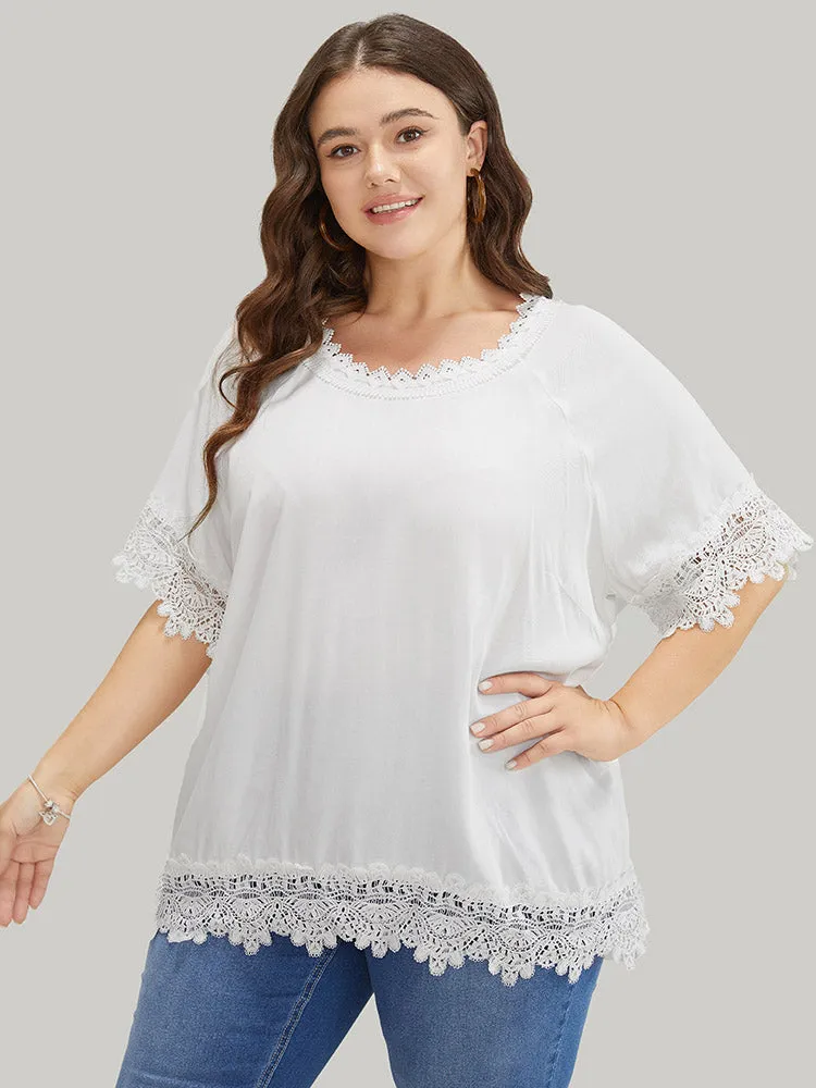 Solid Contrast Lace Raglan Sleeve Blouse sold by Bloomchic product image thumbnail 3