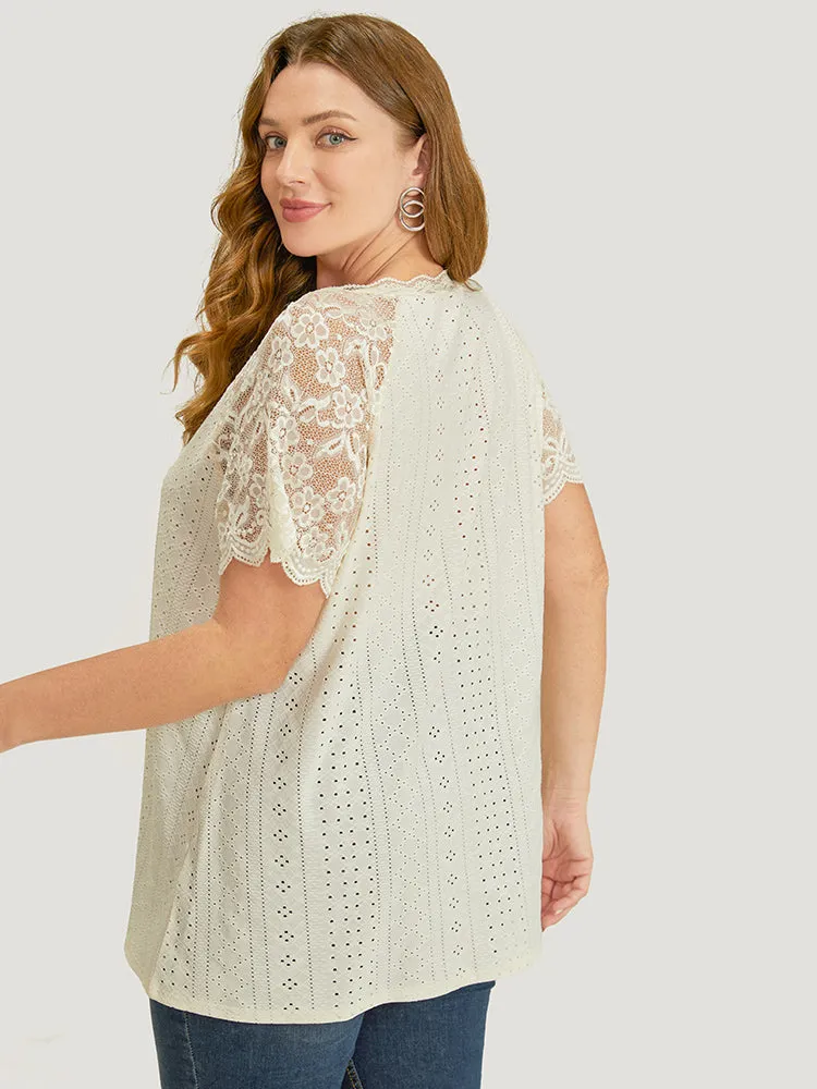 Plain Lace Raglan Sleeve Broderie Anglaise Scalloped Trim T-shirt sold by Bloomchic product image thumbnail 4
