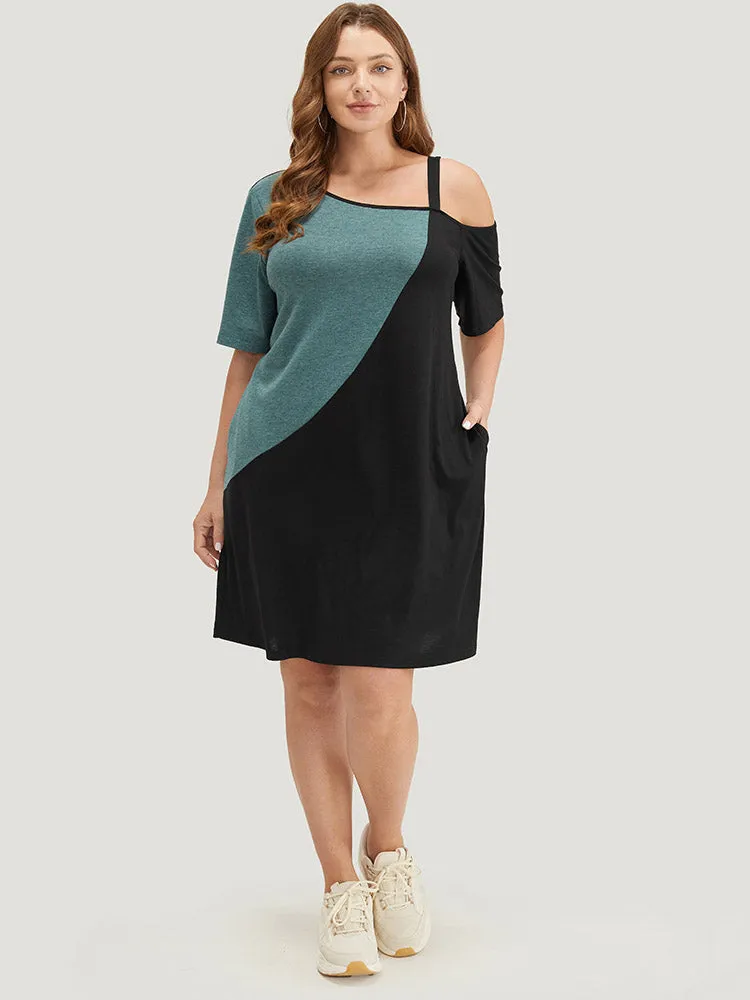 Colorblock Contrast Pocket One Shoulder Short Dress sold by Bloomchic product image thumbnail 2