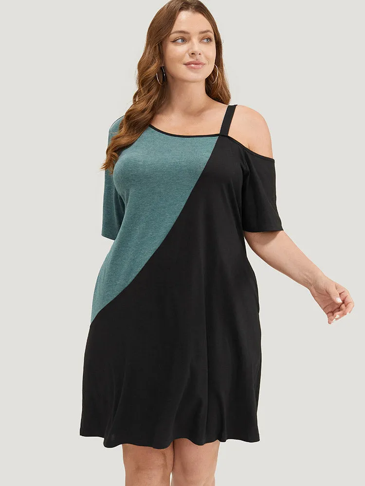 Colorblock Contrast Pocket One Shoulder Short Dress sold by Bloomchic product image thumbnail 3