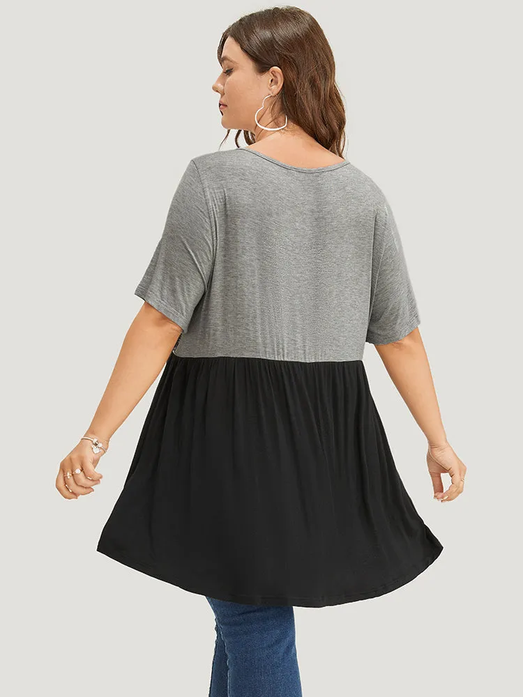 Floral Guipure Lace Contrast Ruffle Asymmetrical Hem T-shirt sold by Bloomchic product image thumbnail 4