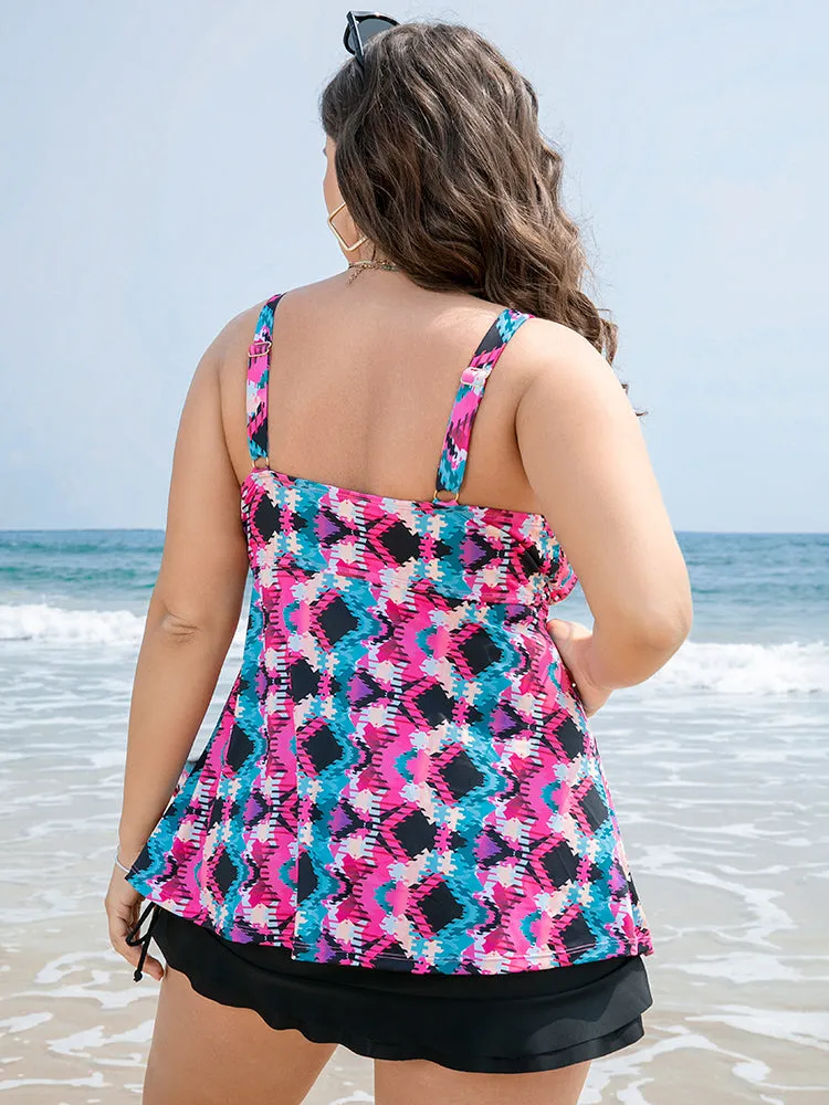 Geometric Contrast Twist Front Split Hem Tankini Top sold by Bloomchic product image thumbnail 2
