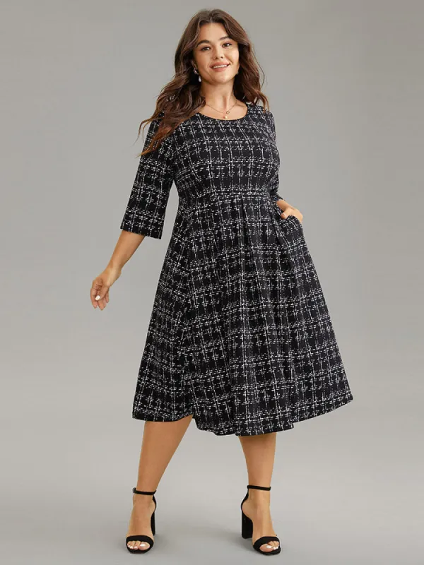 Geometric Elastic Waist Round Neck Cropped Dress sold by Bloomchic