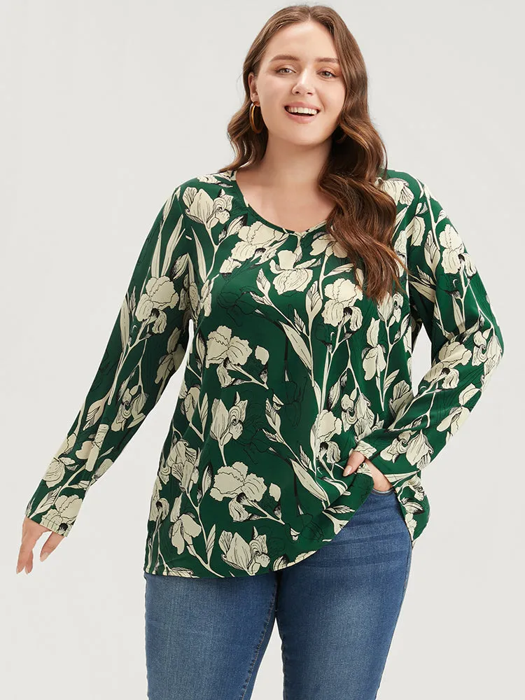 Floral Printed V Neck Blouse sold by Bloomchic product image thumbnail 2