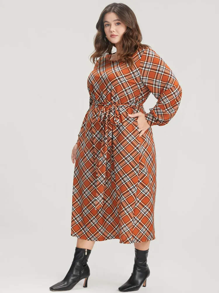 Tartan Round Neck Pocket Belted Midi Dress sold by Bloomchic product image thumbnail 4