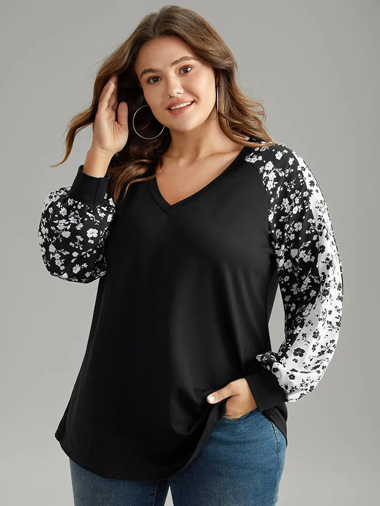 Ditsy Floral Contrast Raglan Sleeve Sweatshirt sold by Bloomchic product image thumbnail 5